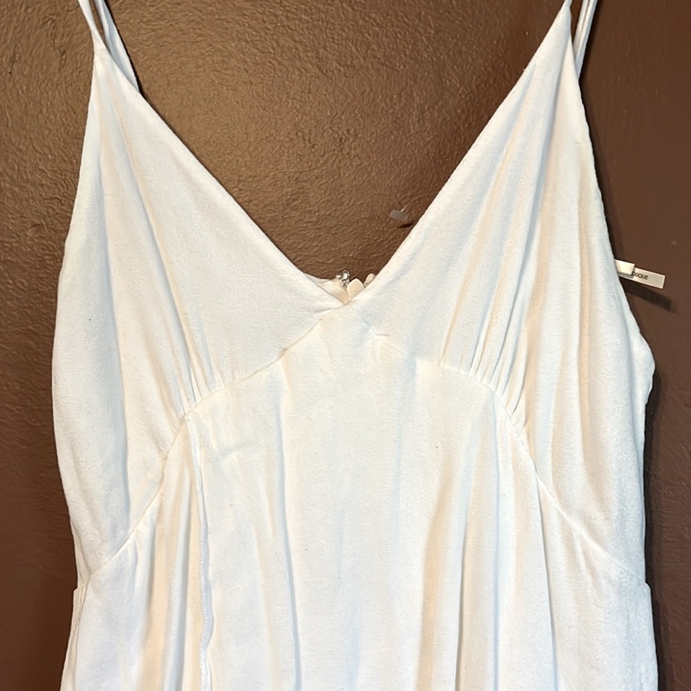 Kimchi Blue White Romper - Picture 2 of 5